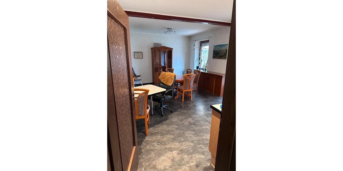 Reihenhaus Ottweiler - 6 Zimmer, 120 m&sup2;, 195.000&euro; | Angebot:27023550