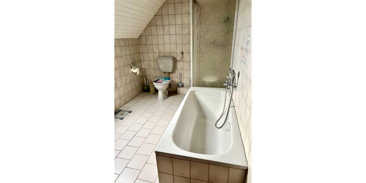 Mehrfamilienhaus, Wohnhaus Eppelborn Dirmingen - 5 Zimmer, 125 m&sup2;, 185.000&euro; | Angebot:25778035