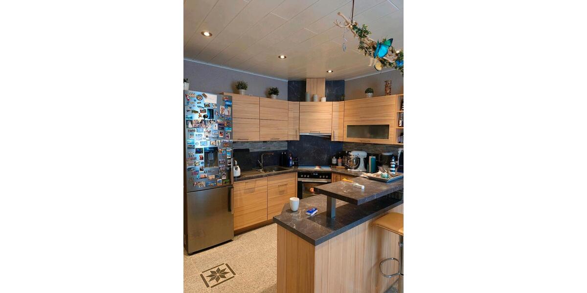 Einfamilienhaus Friedrichsthal - 7 Zimmer, 175 m&sup2;, 250.000&euro; | Angebot:25971205