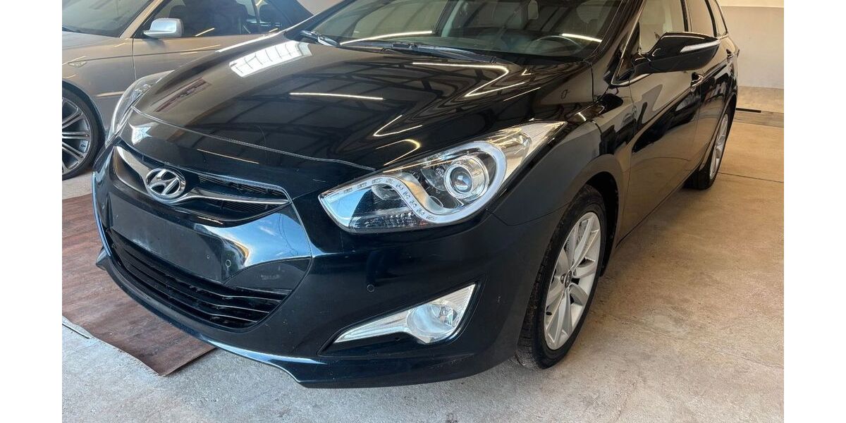 Hyundai i40 72.000 km 9.290 &euro; Rehlingen Siersburg 66780