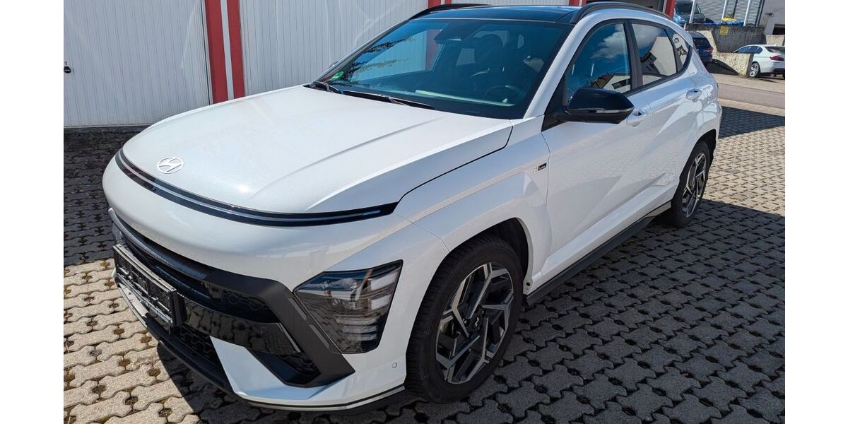 Hyundai KONA 17.000 km 27.990 &euro; Völklingen 66333
