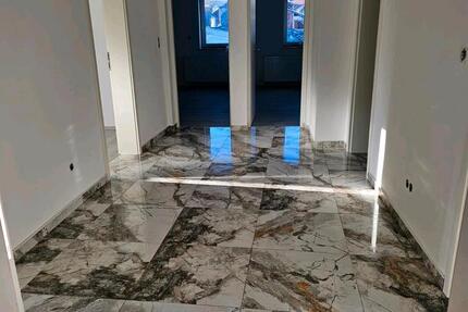 Wohnung Neunkirchen - 5 Zimmer, 120 m&sup2;, 950&euro; | Angebot:25539818