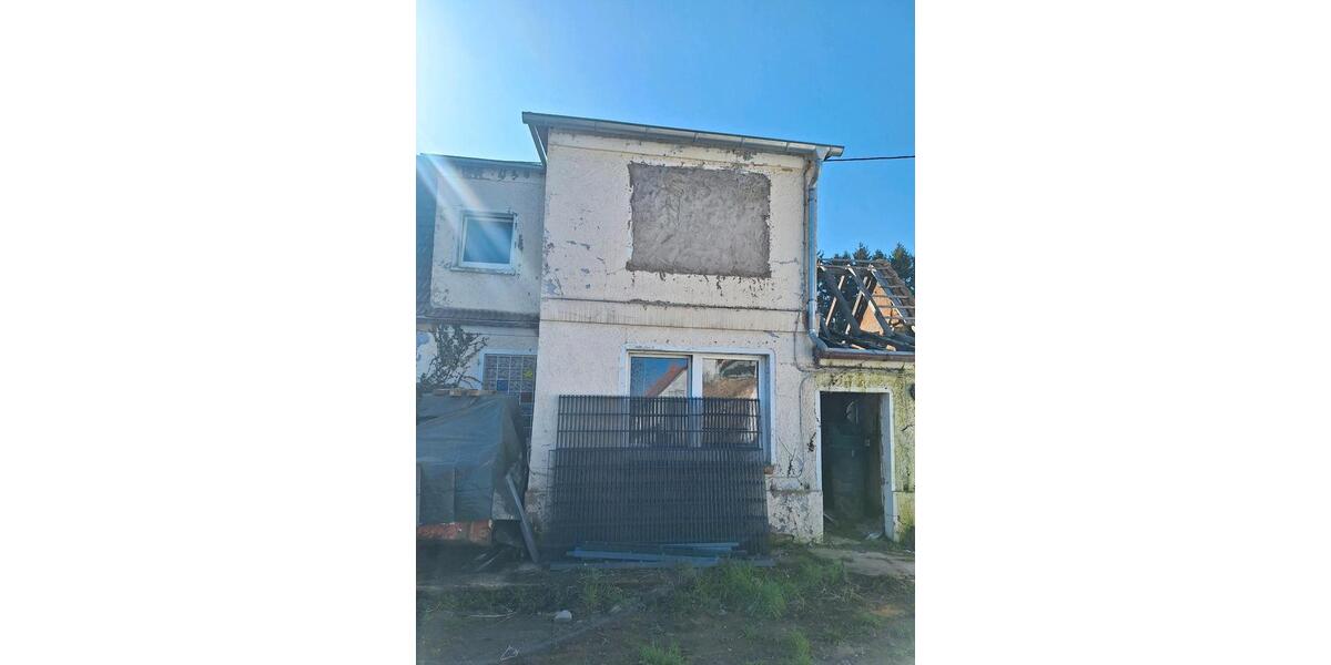 Doppelhaushälfte Sankt Ingbert - 4 Zimmer, 86 m&sup2;, 60.000&euro; | Angebot:25809748