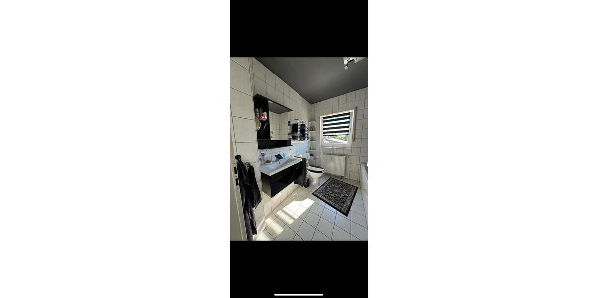 Dachgeschoßwohnung Überherrn - 3 Zimmer, 75 m&sup2;, 750&euro; | Angebot:26588205