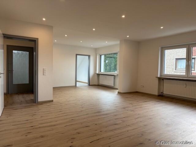 Dachgeschoßwohnung Ottweiler - 5 Zimmer, 97 m&sup2;, 750&euro; | Angebot:25892650