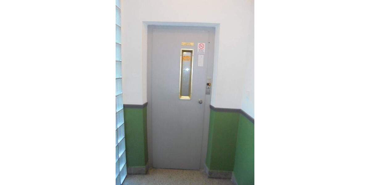 Etagenwohnung Saarbrücken St Johann - 3 Zimmer, 65 m&sup2;, 595&euro; | Angebot:25986218