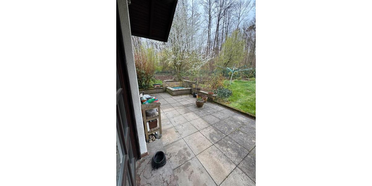 Erdgeschoßwohnung Neunkirchen - 4 Zimmer, 90 m&sup2;, 1.350&euro; | Angebot:25940770