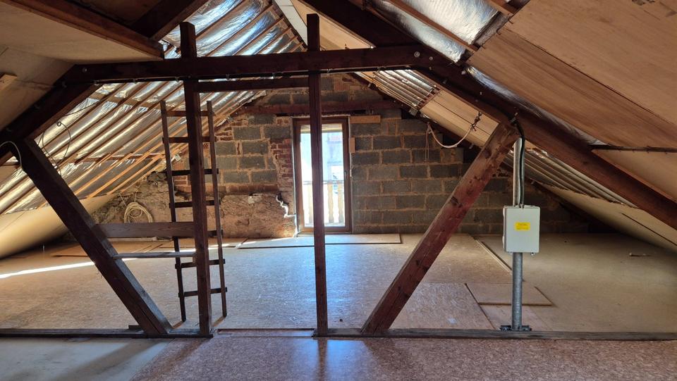 Einfamilienhaus Neunkirchen Heinitz - 5 Zimmer, 125 m&sup2;, 90.000&euro; | Angebot:25126497