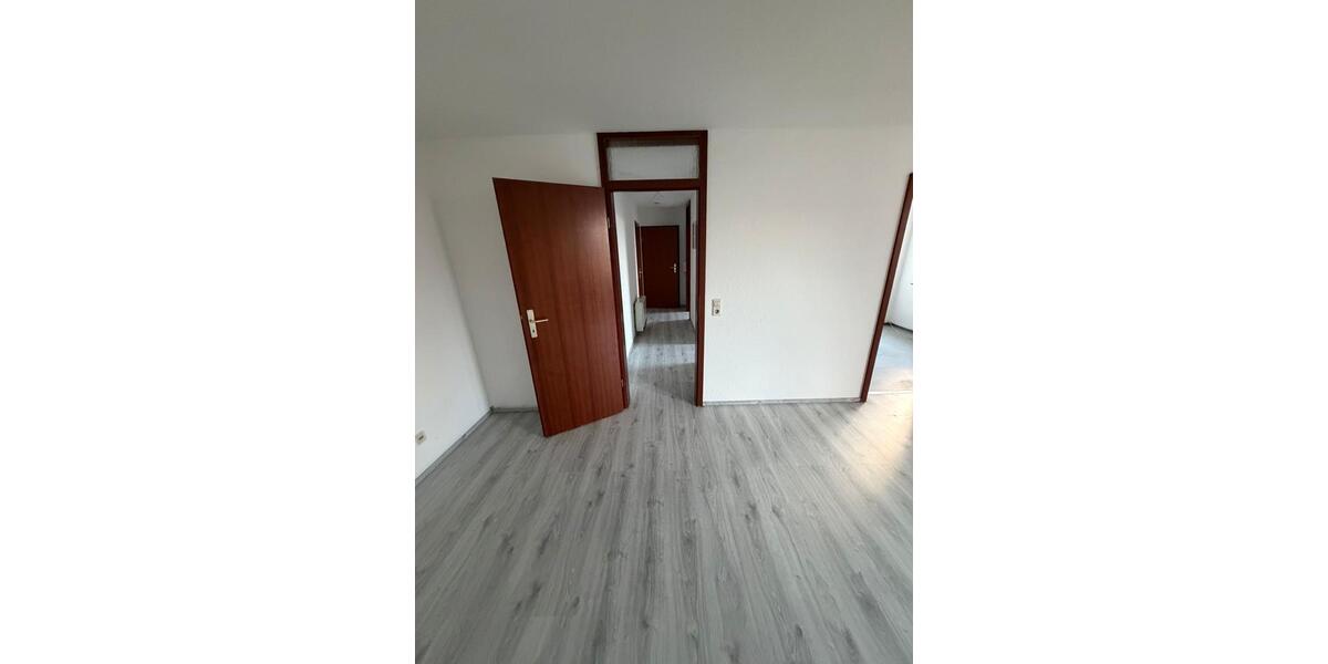 Etagenwohnung Beckingen - 2 Zimmer, 65 m&sup2;, 900&euro; | Angebot:26560630