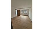 Etagenwohnung Saarbrücken Brebach-Fechingen - 2 Zimmer, 85 m&sup2;, 1.200&euro; | Angebot:25853637