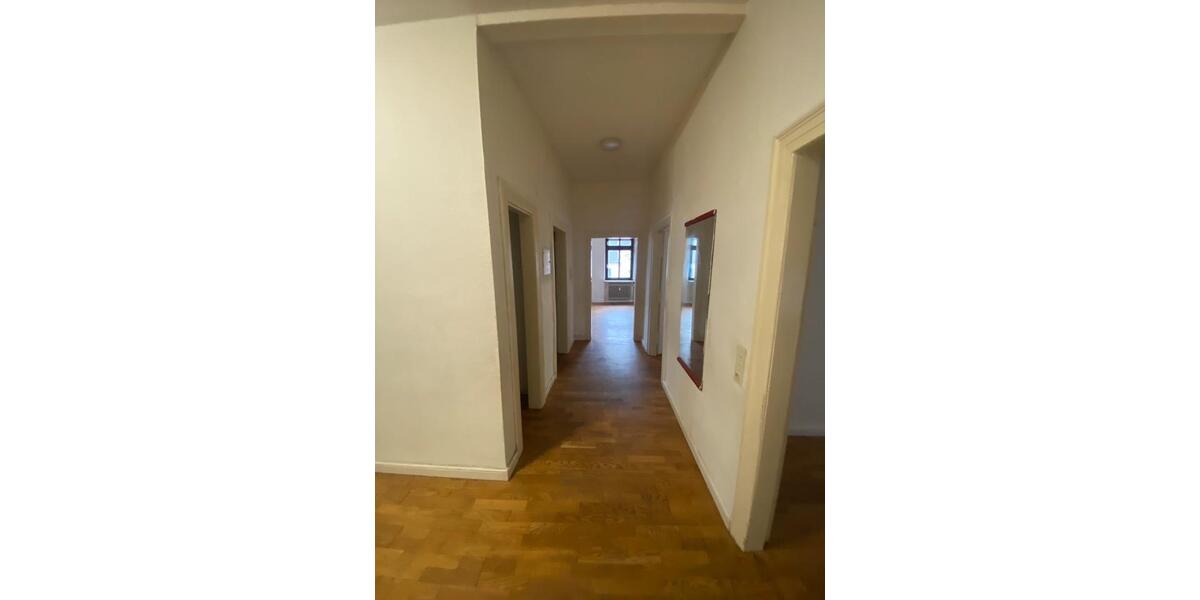Etagenwohnung Völklingen - 3 Zimmer, 99 m&sup2;, 600&euro; | Angebot:25883546