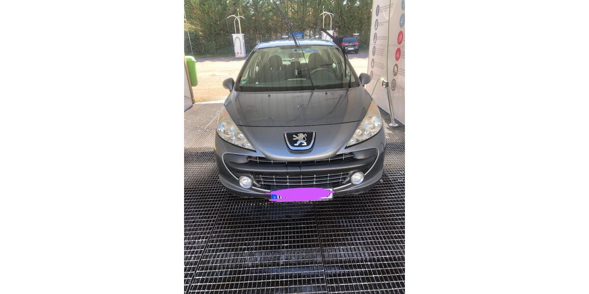 Peugeot 207 167.000 km 1.900 &euro; Blieskastel 66440