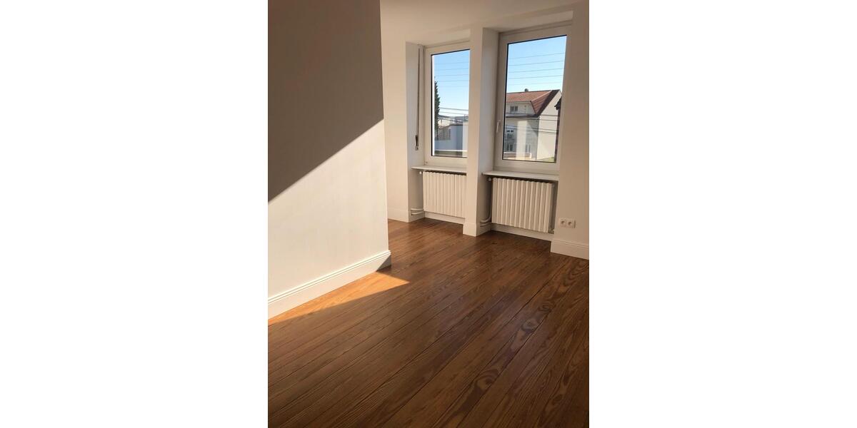 Etagenwohnung Saarbrücken St. Arnual - 4 Zimmer, 115 m&sup2;, 1.150&euro; | Angebot:25853642