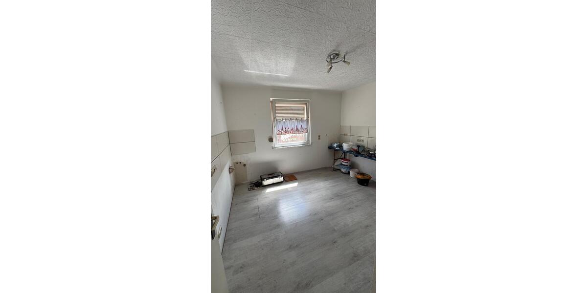 Reihenhaus Saarwellingen - 4 Zimmer, 73 m&sup2;, 85.000&euro; | Angebot:27102512