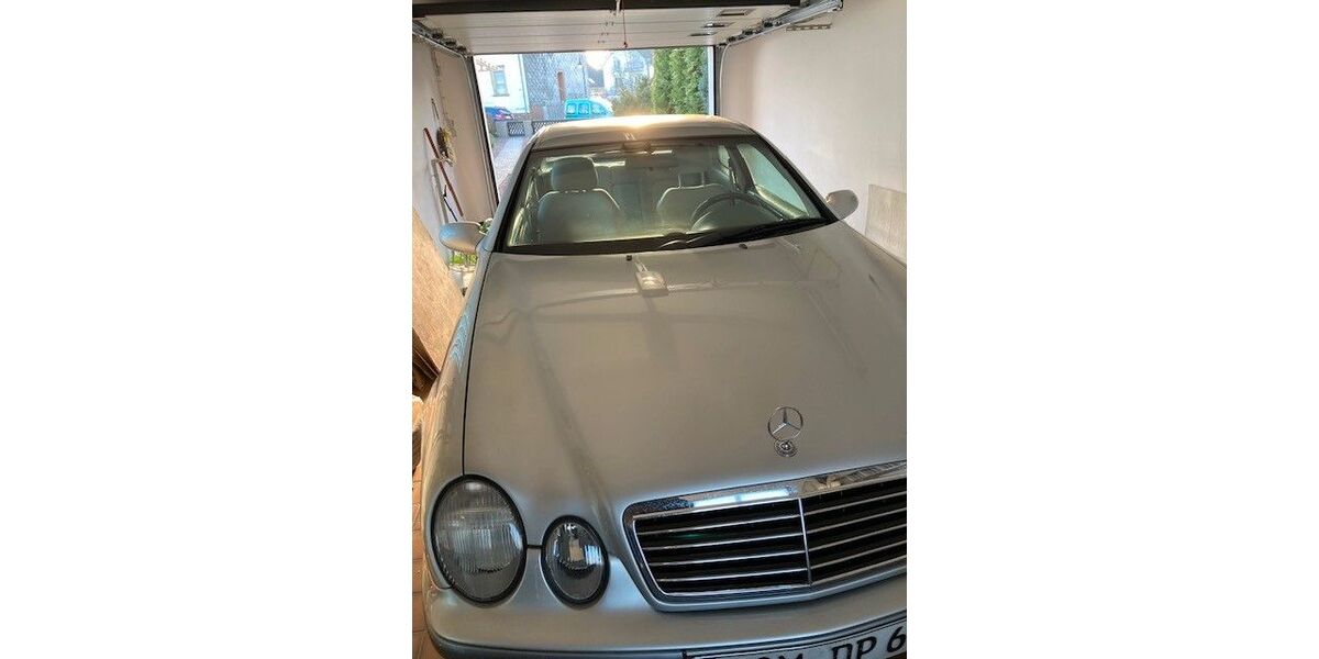 Mercedes-Benz CLK 230 184.000 km 5.490 &euro; Homburg 66424