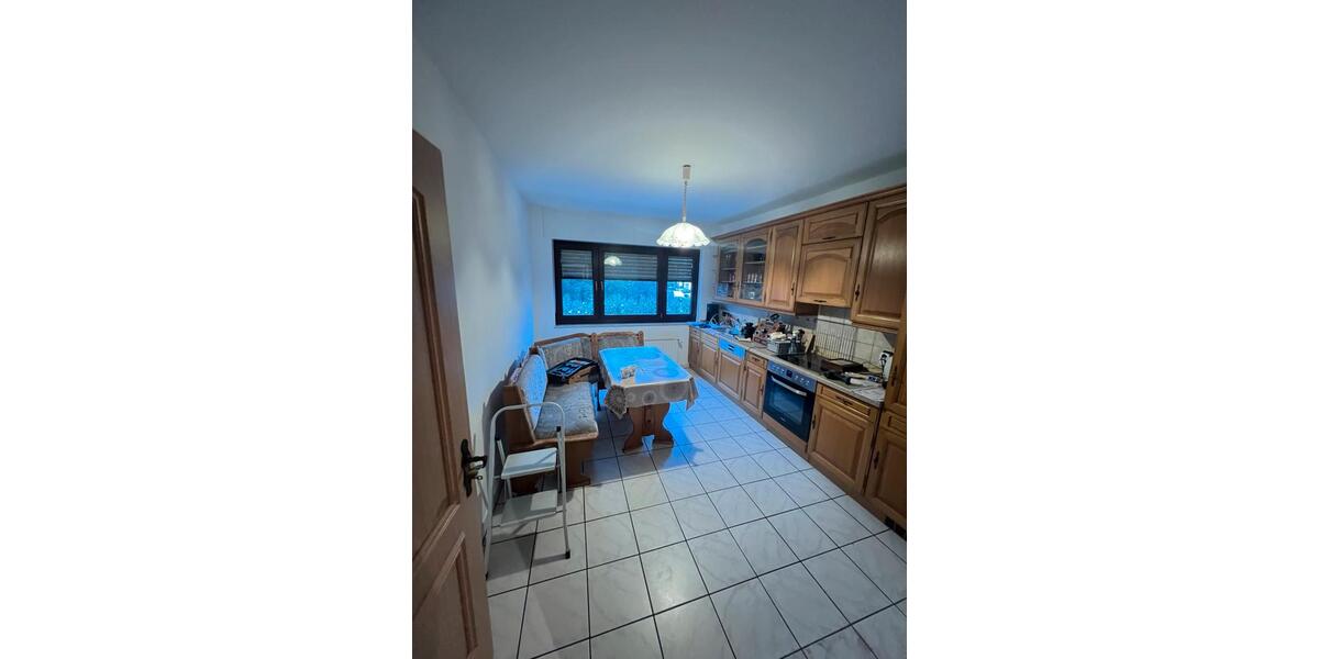 Einfamilienhaus Heusweiler - 5 Zimmer, 130 m&sup2;, 1.250&euro; | Angebot:25803317