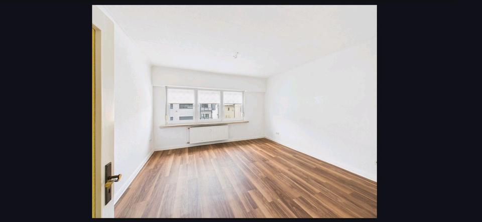 Etagenwohnung Riegelsberg - 3 Zimmer, 112 m&sup2;, 850&euro; | Angebot:25793943