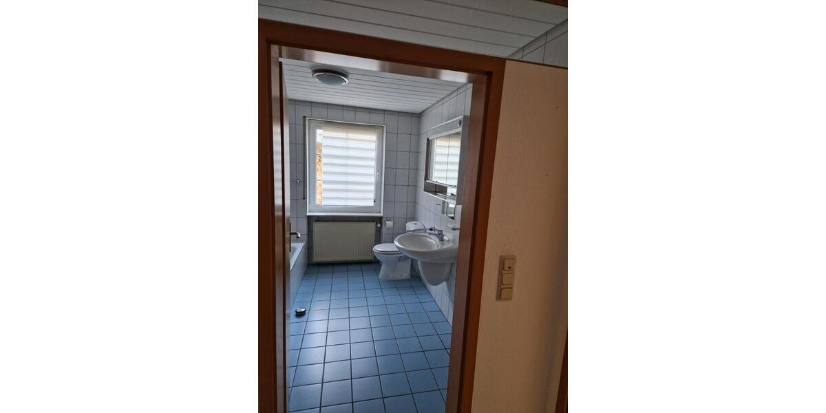 Erdgeschoßwohnung Mandelbachtal - 3 Zimmer, 80 m&sup2;, 550&euro; | Angebot:25948556