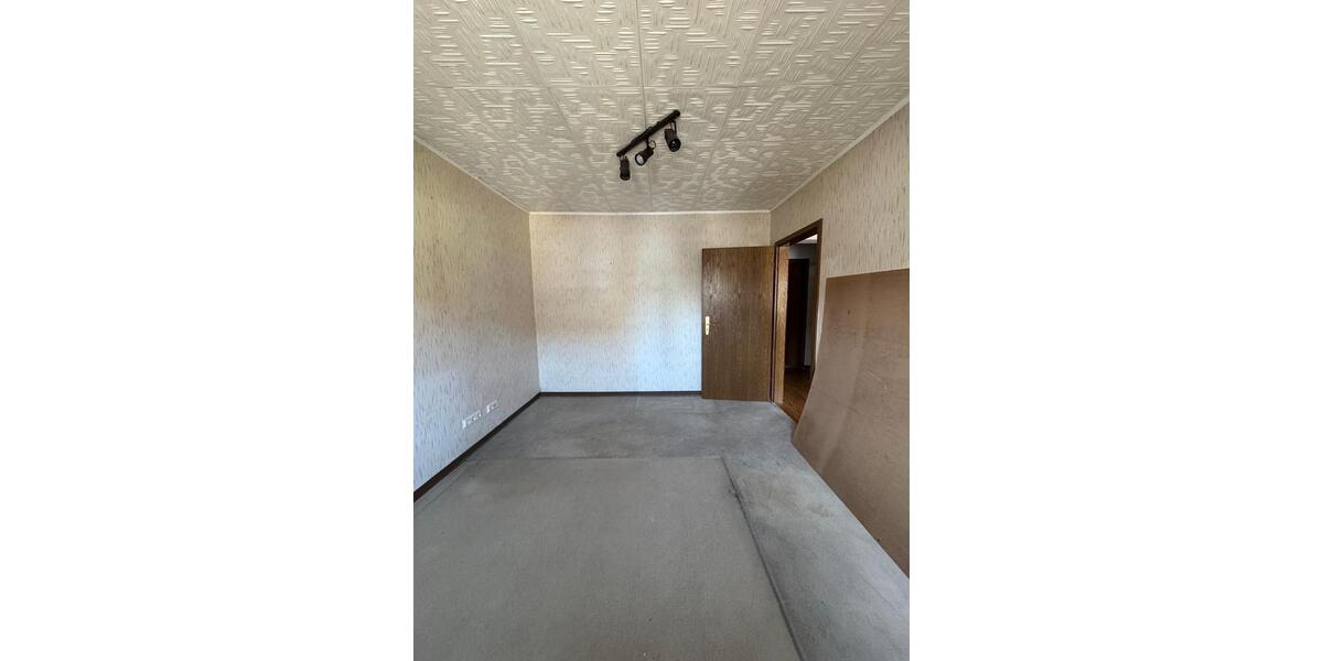 Reihenhaus Sankt Ingbert - 3 Zimmer, 88 m&sup2;, 149.000&euro; | Angebot:26697428