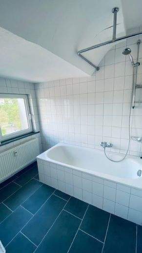 Etagenwohnung Saarbrücken St Johann - 2 Zimmer, 70 m&sup2;, 560&euro; | Angebot:25801642