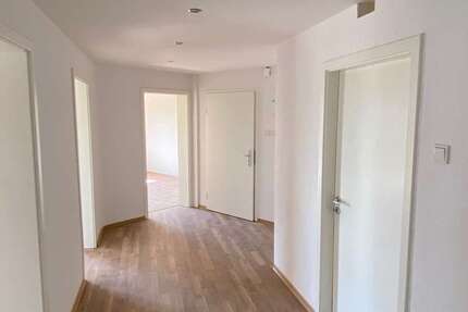 Wohnung Saarbrücken / Malstatt Malstatt - 4 Zimmer, 106 m&sup2;, 730&euro; | Angebot:27280919