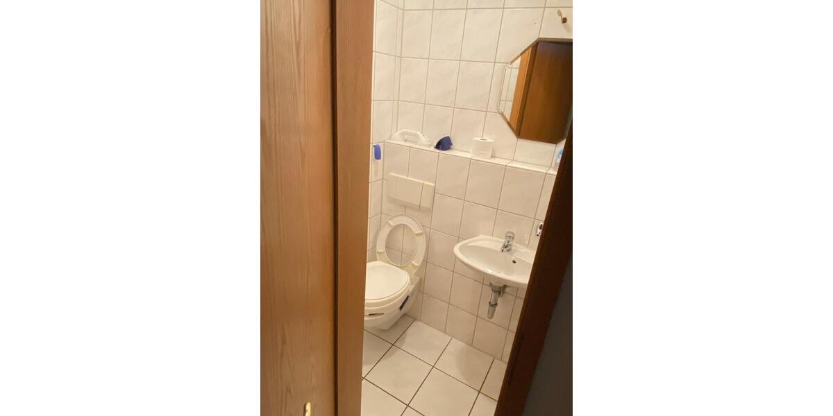 Erdgeschoßwohnung Schiffweiler - 2 Zimmer, 98 m&sup2;, 760&euro; | Angebot:25172679