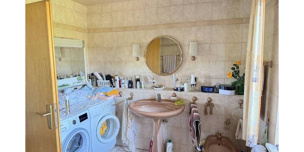 Einfamilienhaus Lebach Gresaubach - 8 Zimmer, 314 m&sup2;, 289.000&euro; | Angebot:25668696