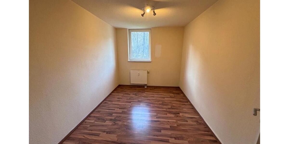 Erdgeschoßwohnung Neunkirchen - 3 Zimmer, 92 m&sup2;, 950&euro; | Angebot:25843255