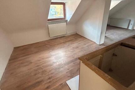 Wohnung Sankt Ingbert - 3 Zimmer, 55 m&sup2;, 300&euro; | Angebot:25977447