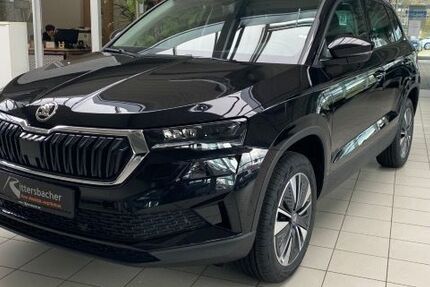 Skoda Karoq 3.000 km 35.990 &euro; Saarbrücken 66130
