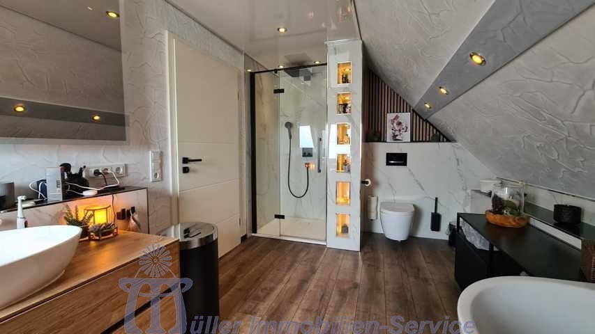 Idyllisch gelegenes topsaniertes Einfamilienhaus in Blieskastel - Einfamilienhaus Blieskastel | Angebot:21092616