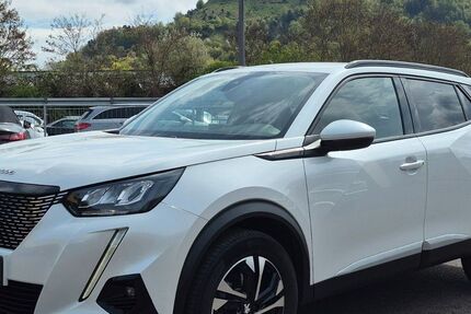 Peugeot 2008 111.759 km 14.999 &euro; Saarlouis 66740