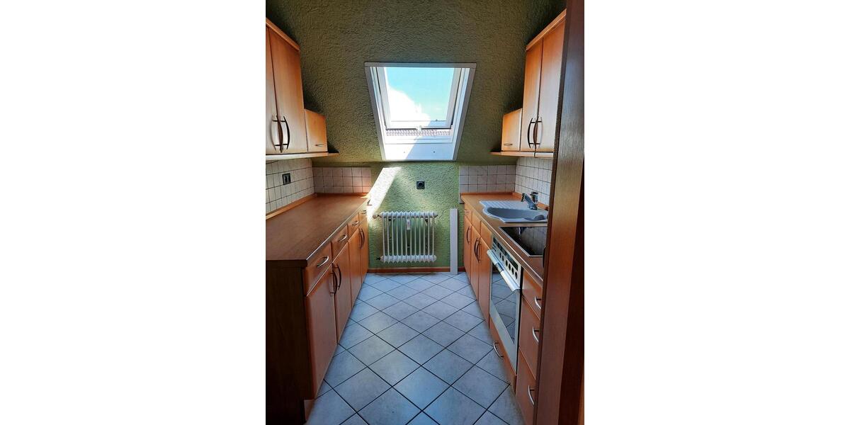 Dachgeschoßwohnung Saarbrücken Dudweiler - 3 Zimmer, 73 m&sup2;, 135.000&euro; | Angebot:26585903