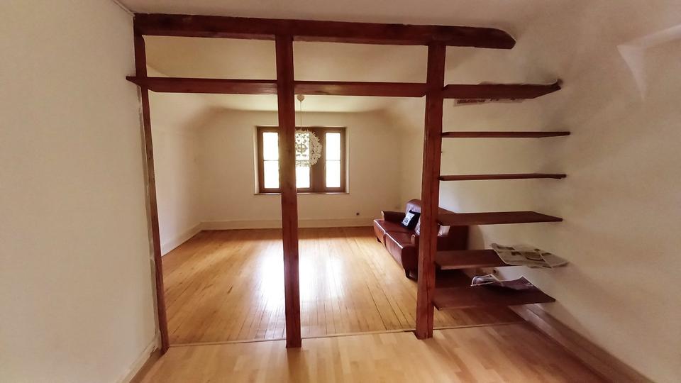 Dachgeschoßwohnung Saarbrücken Neue Bremm - 3 Zimmer, 86 m&sup2;, 520&euro; | Angebot:25766109