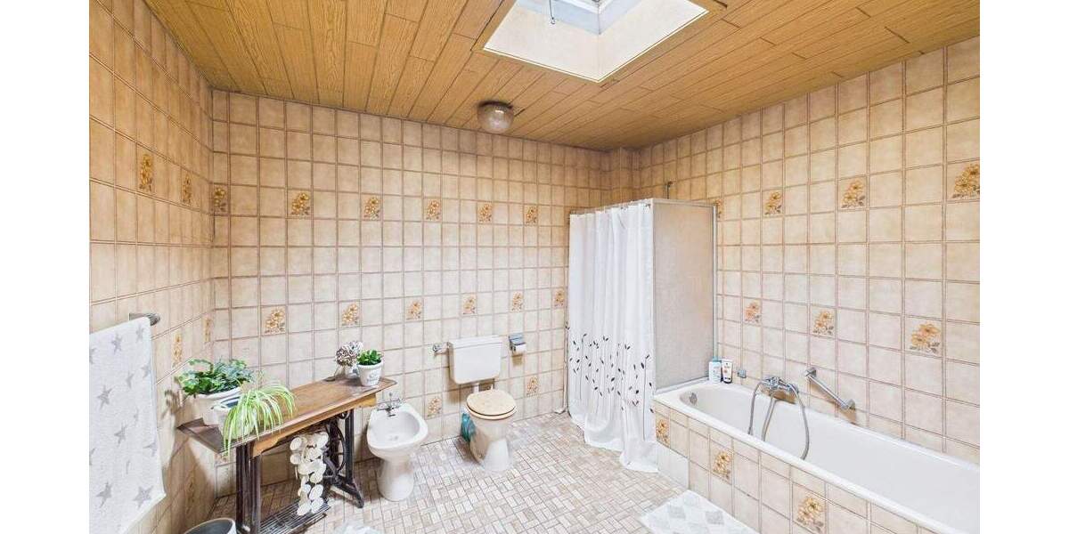 Etagenwohnung Überherrn Altforweiler - 3 Zimmer, 107 m&sup2;, 125.000&euro; | Angebot:25879116