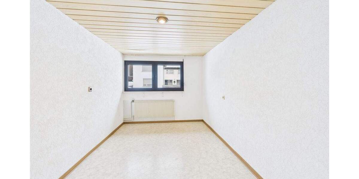 Doppelhaushälfte Saarbrücken / Altenkessel Altenkessel - 4 Zimmer, 95 m&sup2;, 158.000&euro; | Angebot:25687901