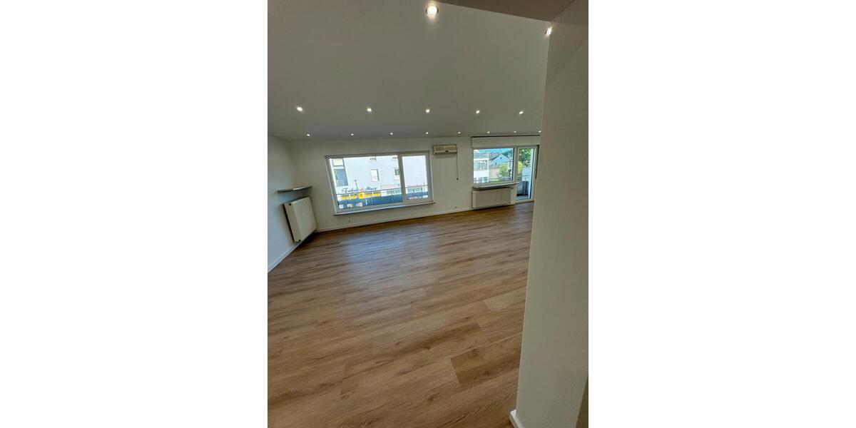 Etagenwohnung Eppelborn - 3 Zimmer, 125 m&sup2;, 1.100&euro; | Angebot:26653369