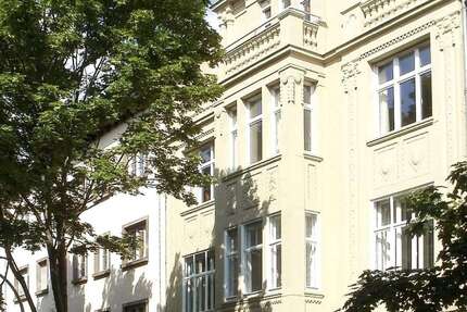 Wohnung Saarbrücken Eschberg - 5 Zimmer, 180 m&sup2;, 1.690&euro; | Angebot:26553054