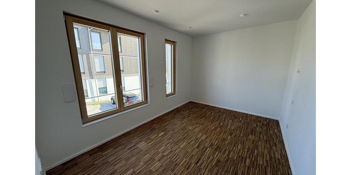 Maisonettenwohnung Saarbrücken Neue Bremm - 3 Zimmer, 83 m&sup2;, 1.120&euro; | Angebot:24780729