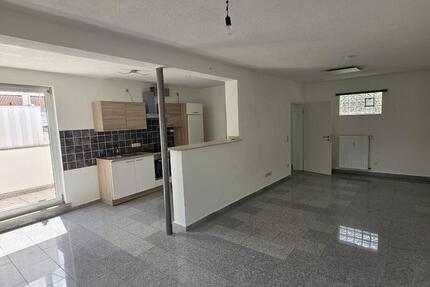 Wohnung Schwalbach - 3 Zimmer, 85 m&sup2;, 540&euro; | Angebot:26136988