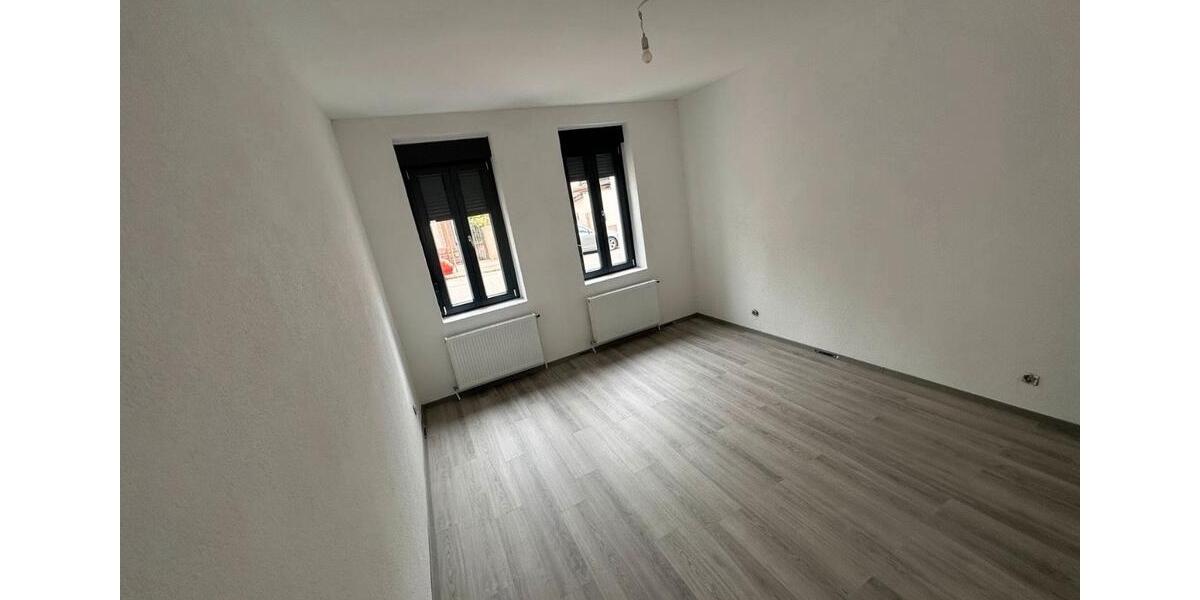 Einfamilienhaus Völklingen - 10 Zimmer, 10 m&sup2;, 325.000&euro; | Angebot:24996718