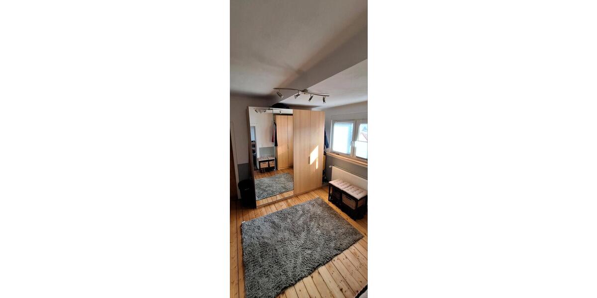 Reihenhaus Quierschied - 9 Zimmer, 190 m&sup2;, 295.000&euro; | Angebot:25870436