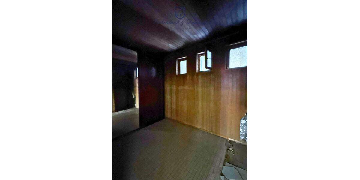 Mehrfamilienhaus, Wohnhaus Saarbrücken Burbach - 5 Zimmer, 122 m&sup2;, 359.000&euro; | Angebot:25747858