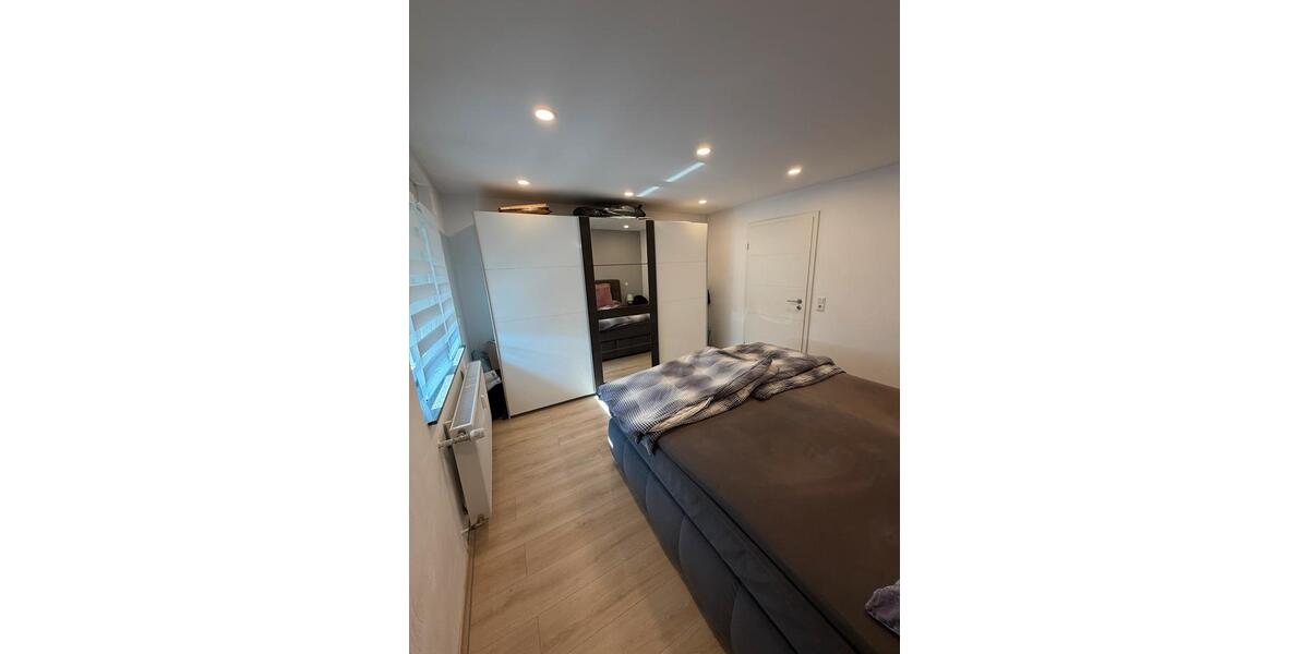 Etagenwohnung Schwalbach - 3 Zimmer, 65 m&sup2;, 650&euro; | Angebot:25874199