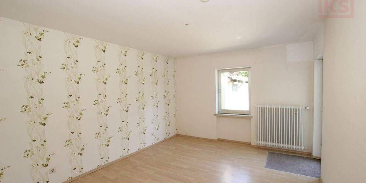 Mehrfamilienhaus, Wohnhaus Bous - 8 Zimmer, 160 m&sup2;, 280.000&euro; | Angebot:25673948