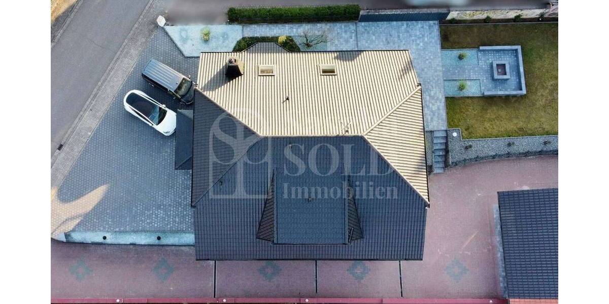 Luxus in Kirkel-Neuhäusel - Exklusives Anwesen mit 3 Wohneinheiten, Garten & Top-Ausstattung - Villa Kirkel Kirkel-Neuhäusel | Angebot:26120749
