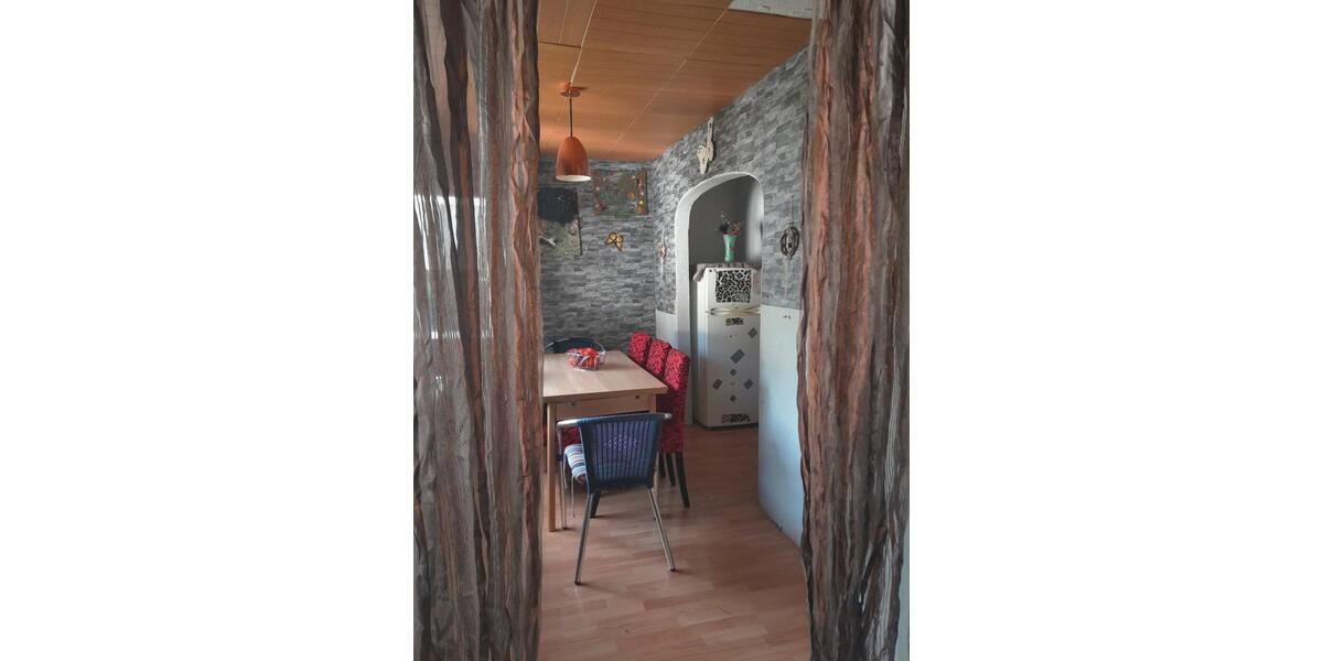 Mehrfamilienhaus, Wohnhaus Saarbrücken West - 12 Zimmer, 300 m&sup2;, 290.000&euro; | Angebot:22477805