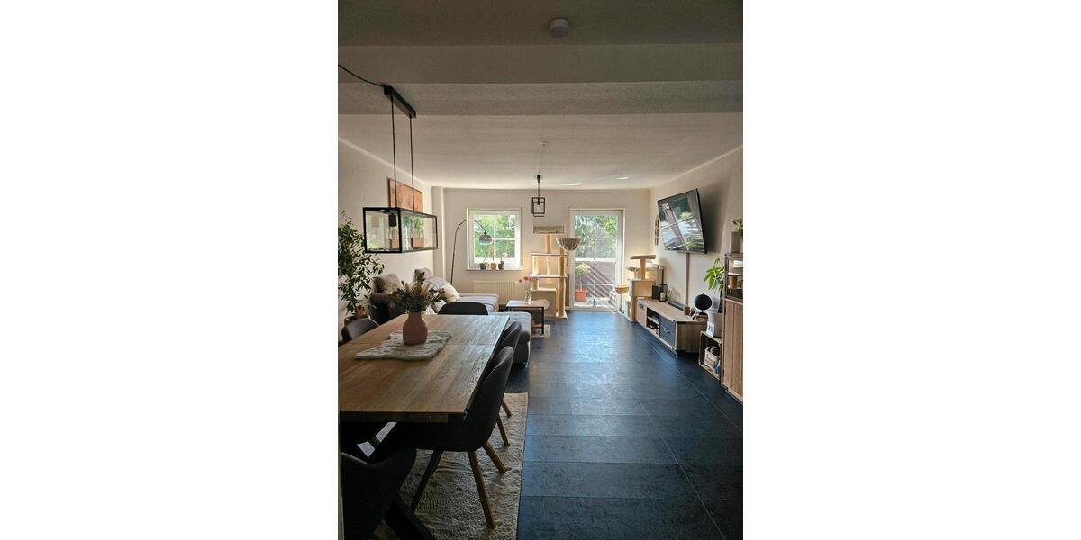 Etagenwohnung Überherrn - 3.5 Zimmer, 102 m&sup2;, 198.000&euro; | Angebot:26766345