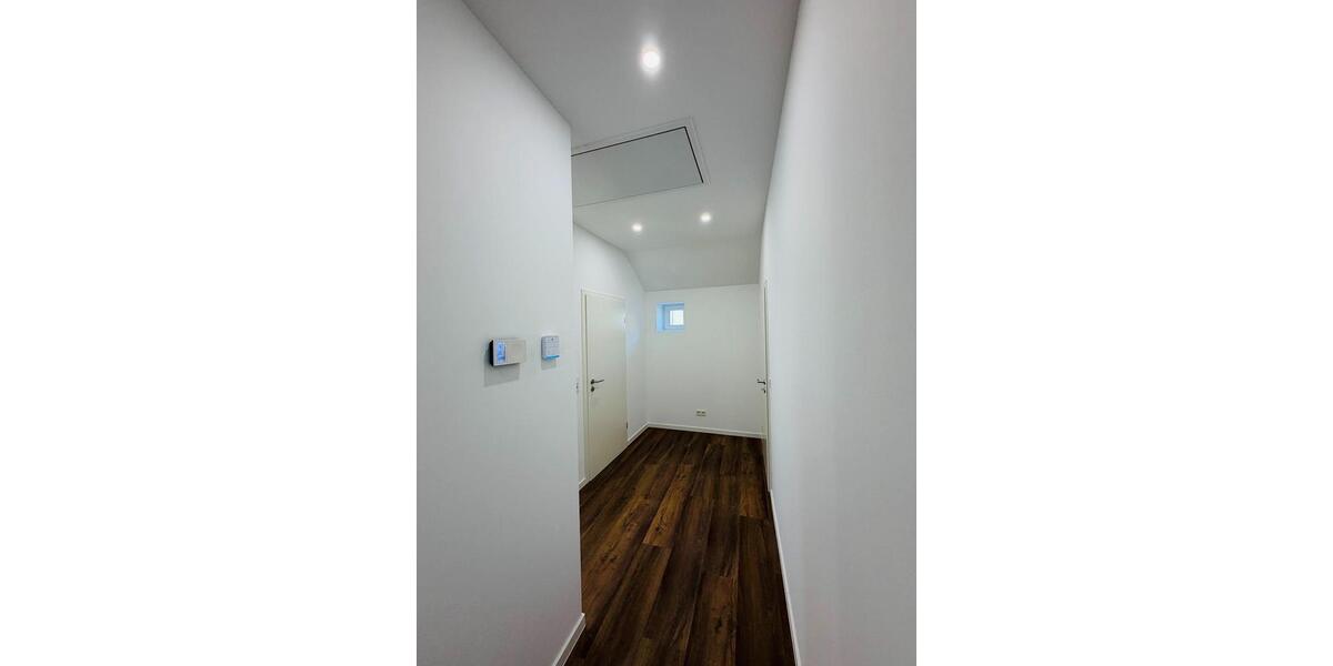 Etagenwohnung Sankt Ingbert - 3 Zimmer, 95 m&sup2;, 1.000&euro; | Angebot:25512670