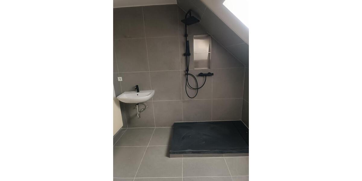 Etagenwohnung Neunkirchen - 4 Zimmer, 100 m&sup2;, 780&euro; | Angebot:25875523